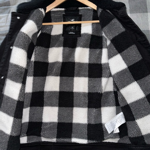 Hollister Fall Jean Jacket - Picture 2 of 4